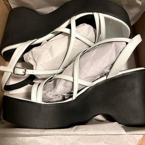 DOLLS KILL GIGI White patent wedge NEW